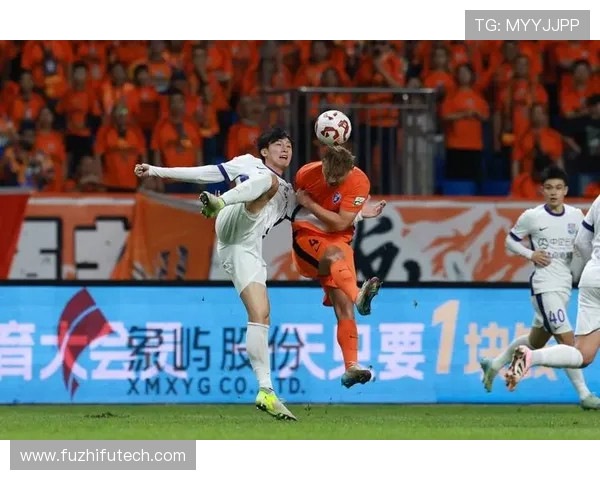 津门虎队赛前一天抵达云南 为适应高原环境做好充分准备 津门虎队赛前一天抵达云南 为适应高原环境做好充分准备