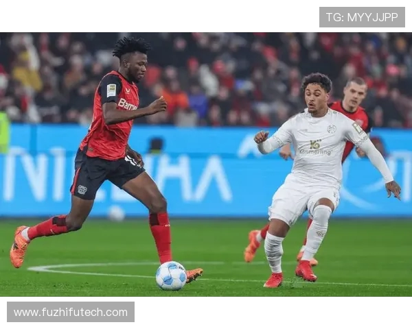 阿隆索与赫塔费替补席发生争执 双方沟通后未再发生冲突